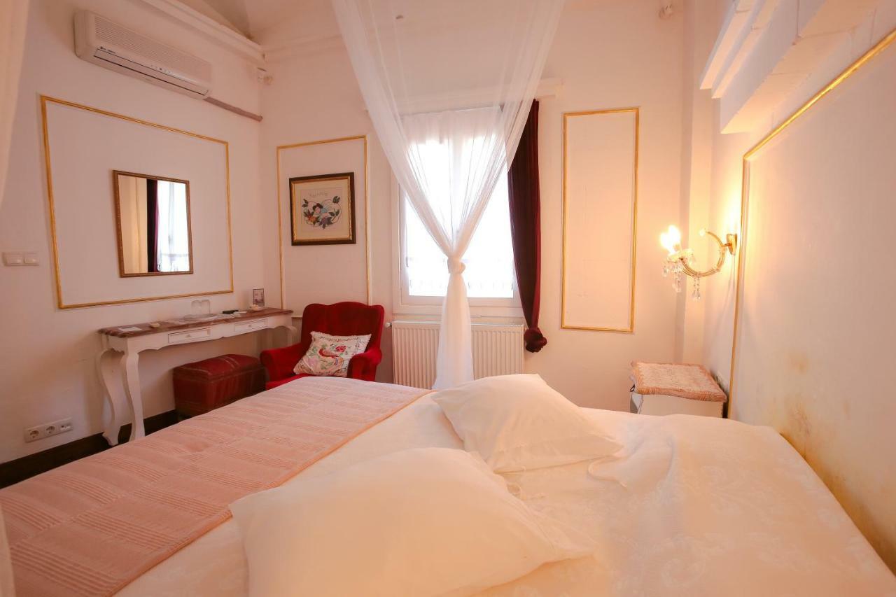 Moshinos Hotel Ayvalı Esterno foto