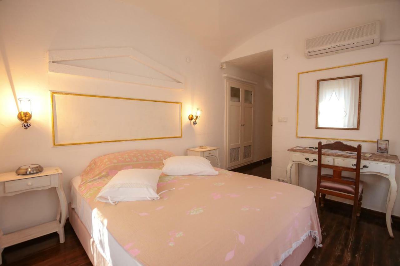 Moshinos Hotel Ayvalı Esterno foto